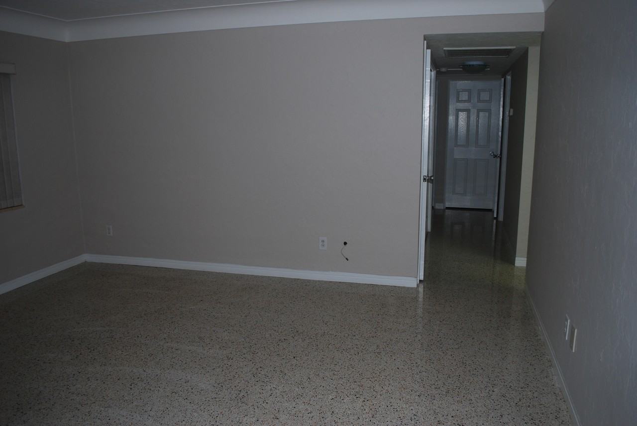 6298 27th Ave N - Photo 2 of 10