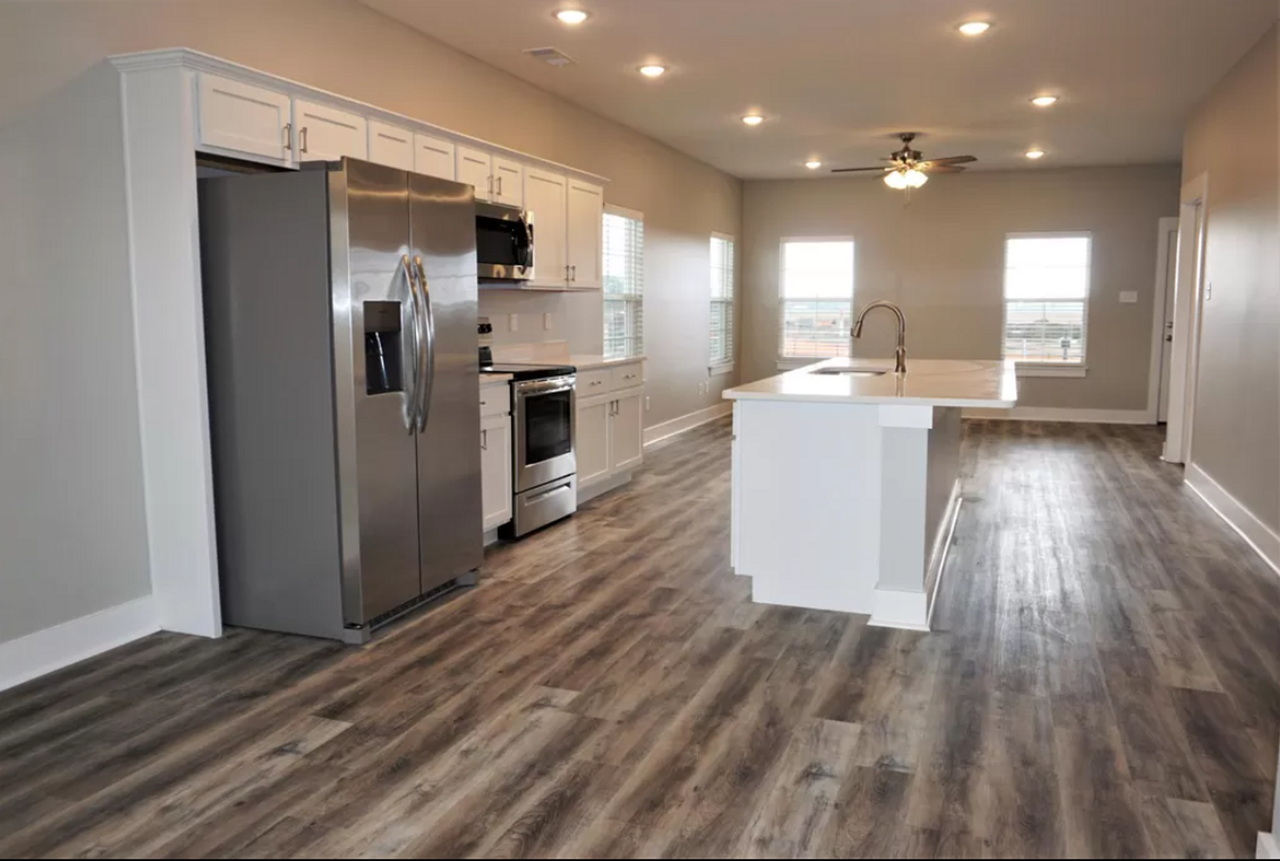 3632 Red Maple Way - Photo 3 of 11