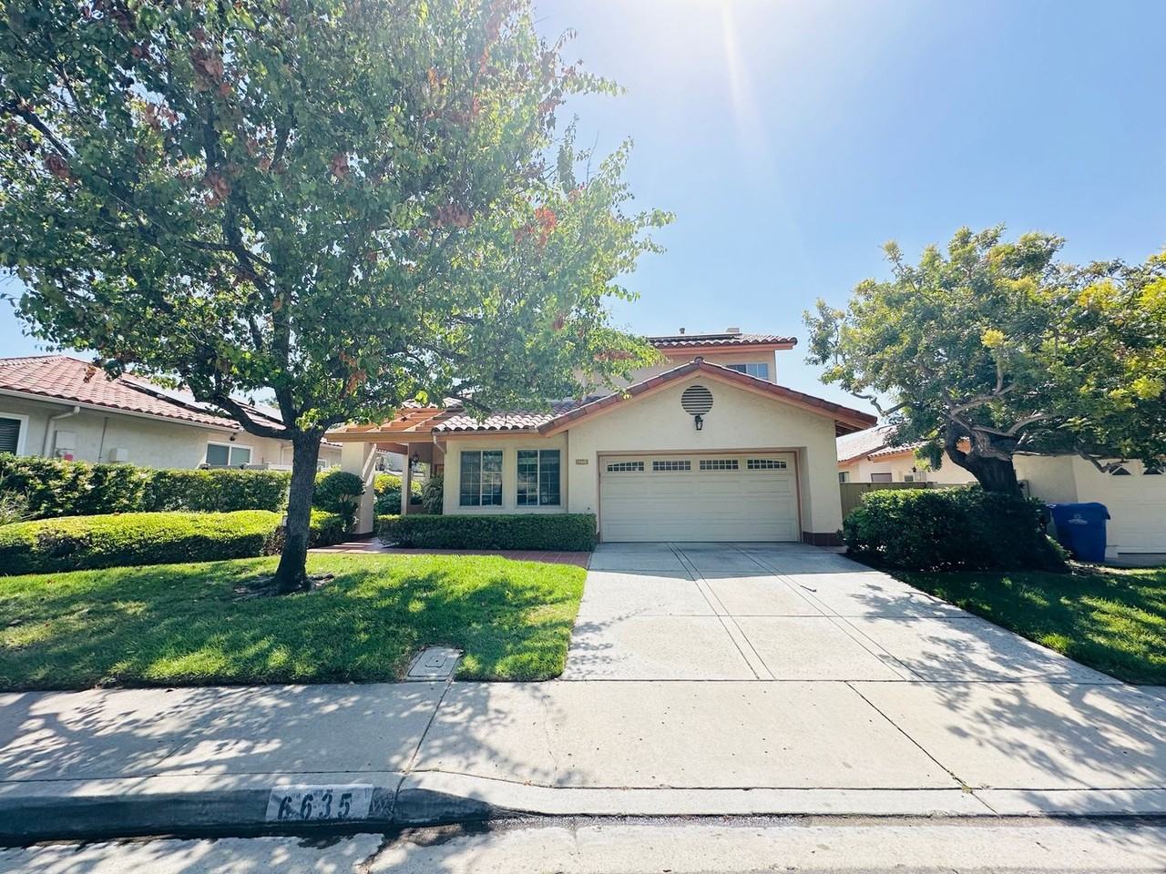 6635 Soaring Dr - Photo 2 of 50