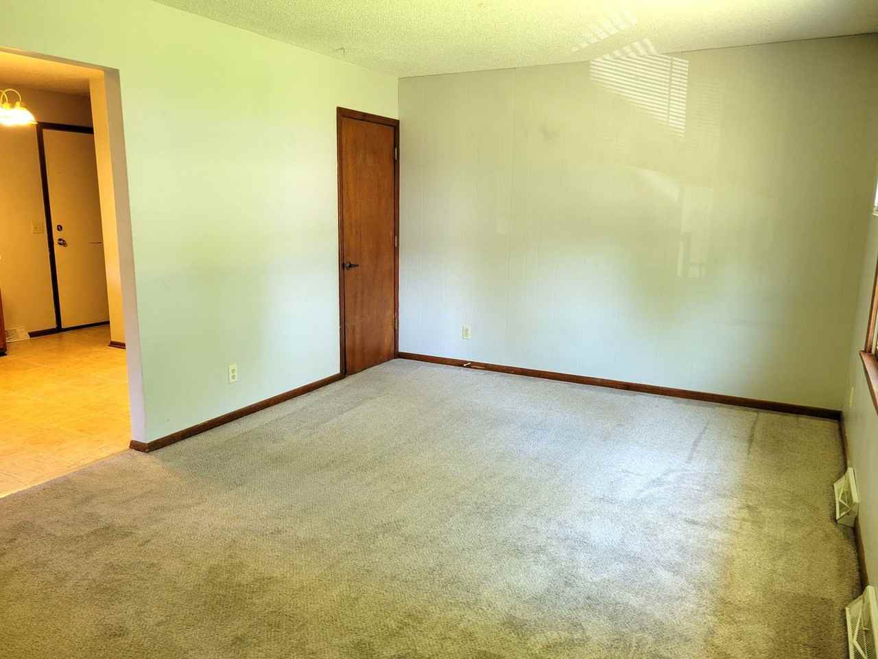 113 Emory Dr - Photo 6 of 30