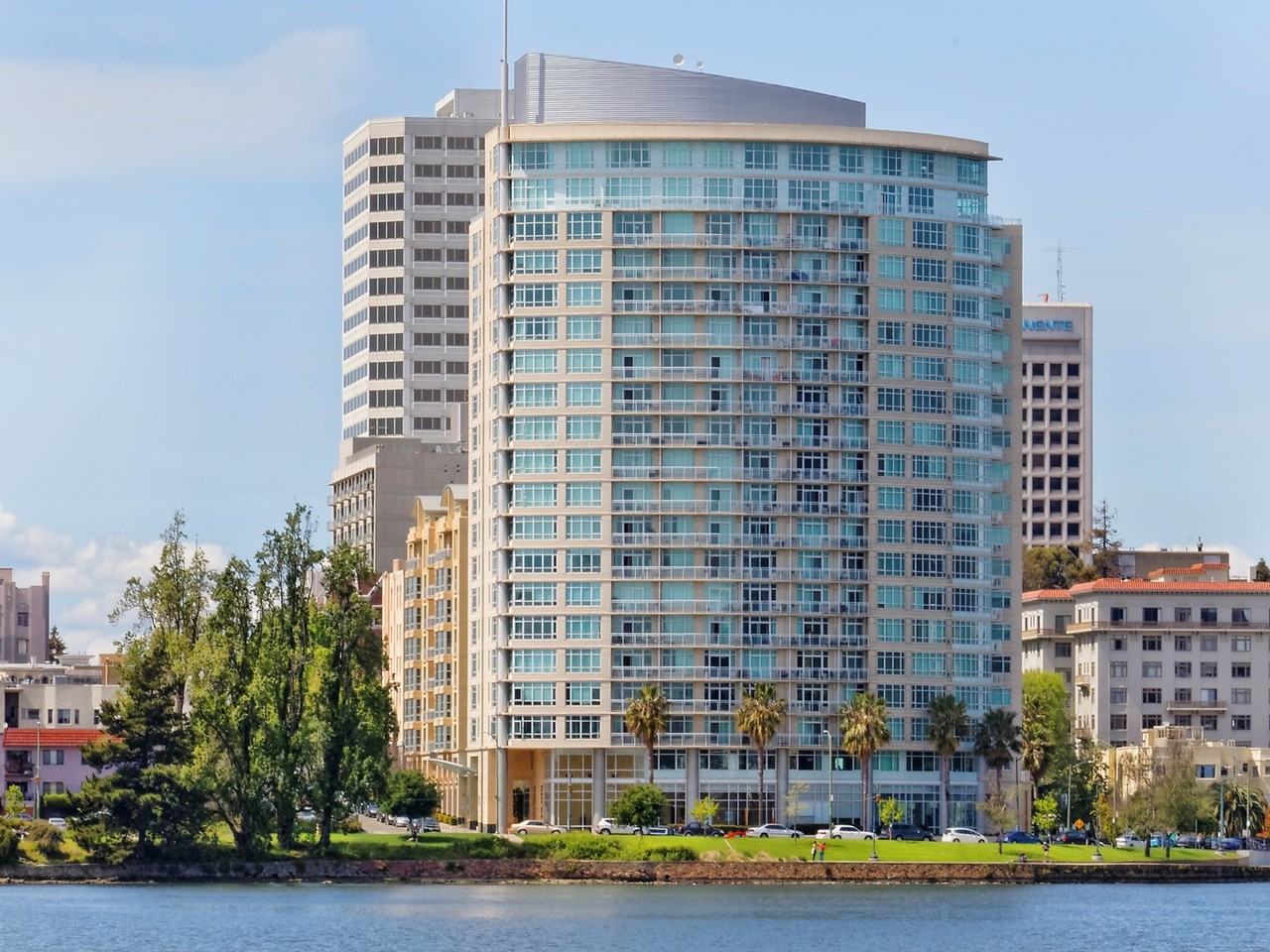 1 Lakeside Drive - Photo 2 of 27