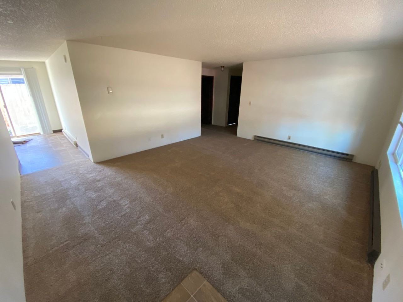 s1548 - Photo 2 of 11