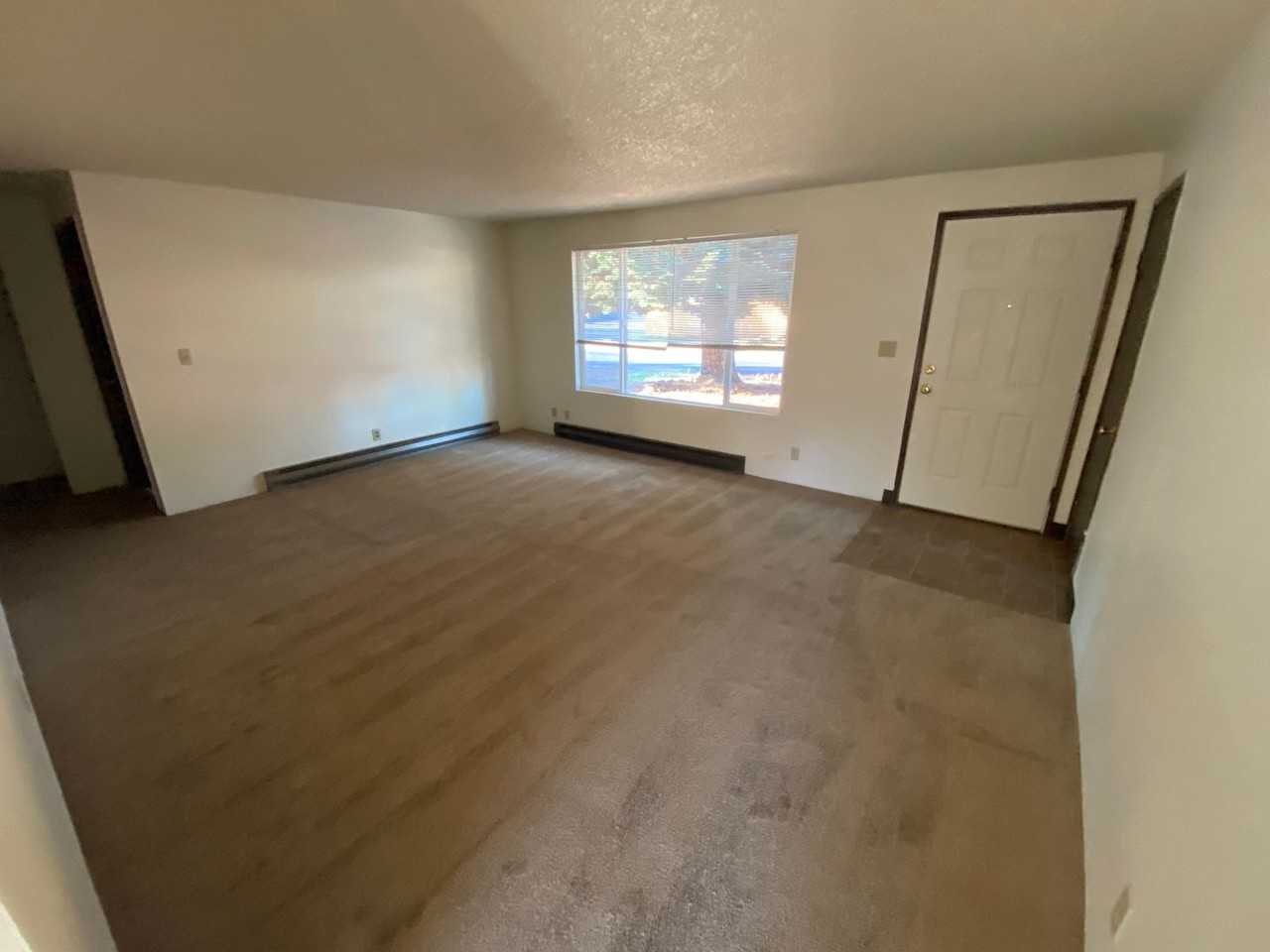 s1548 - Photo 3 of 11