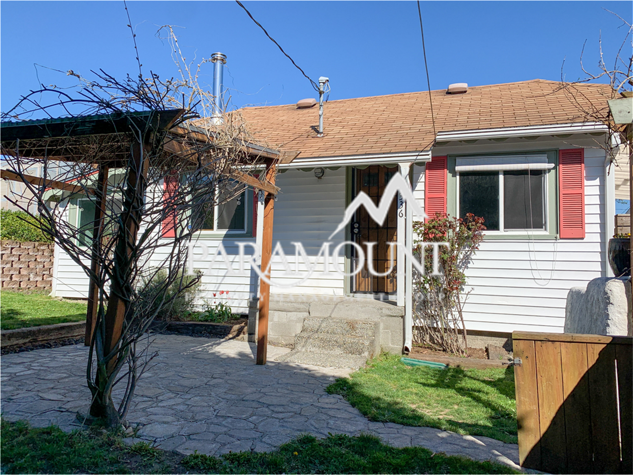 1336 N Wycoff Ave - Photo 2 of 13