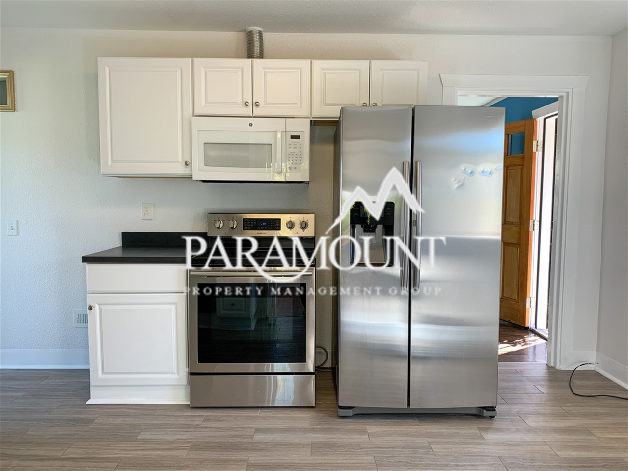1336 N Wycoff Ave - Photo 6 of 13