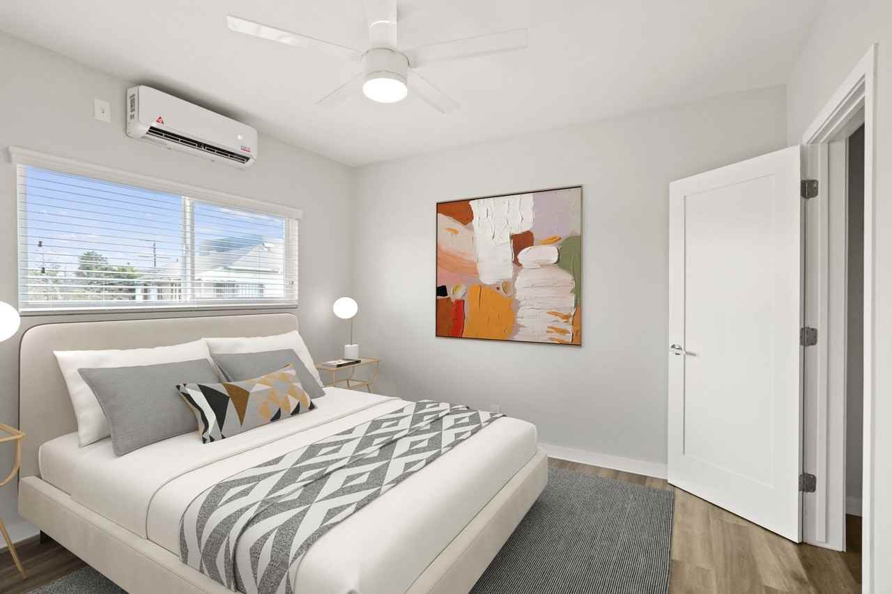 1352 W 36th Street apartments - Photo 6 of 23