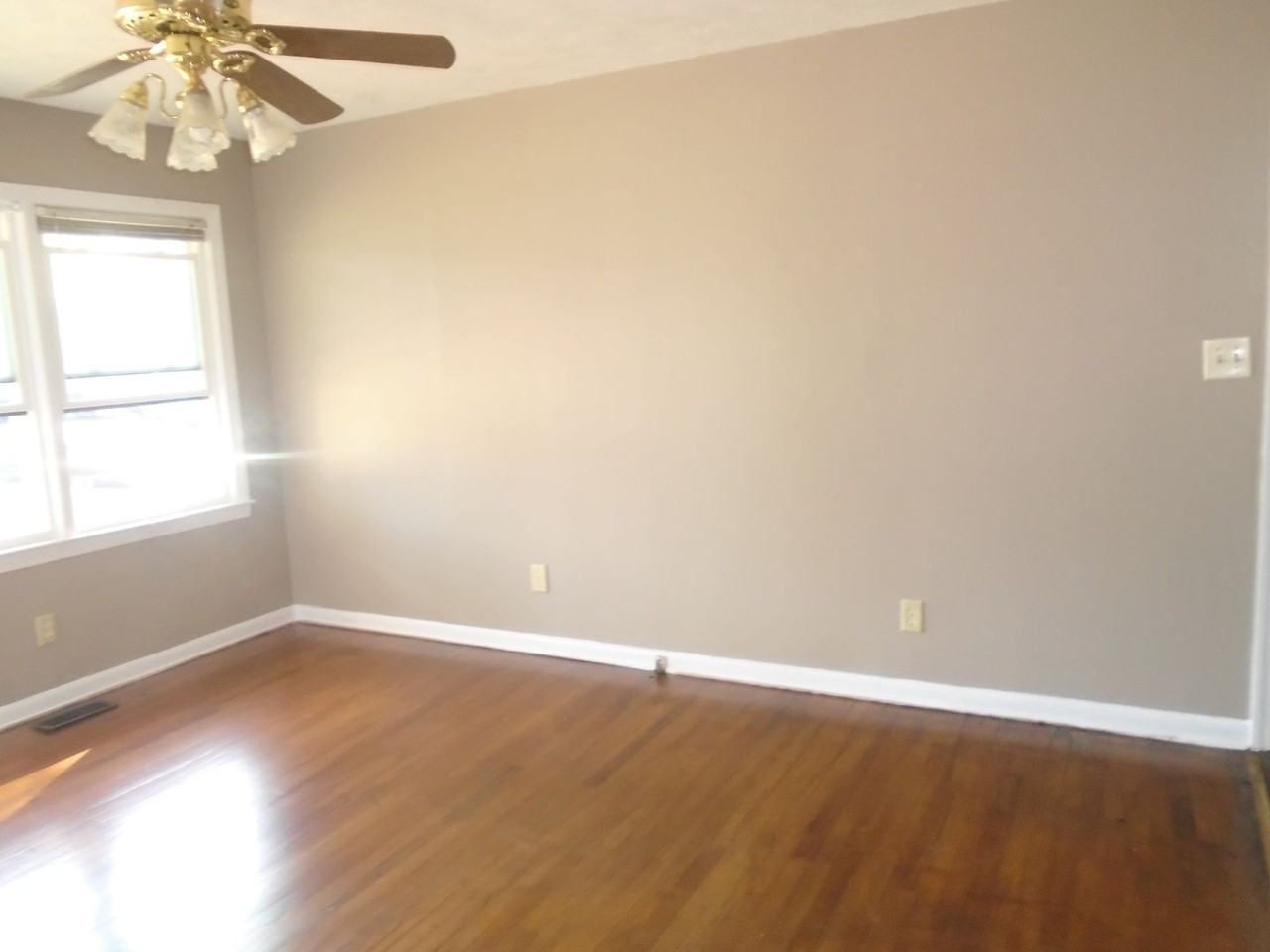 611 Drypoint Ln - Photo 4 of 15