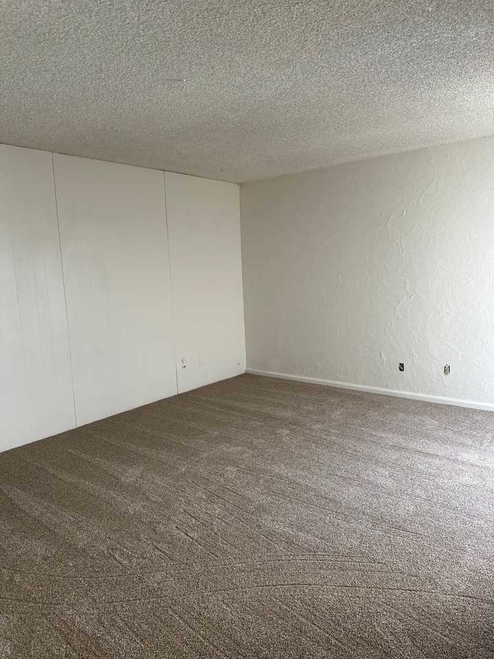 2018 N 87th Way - Photo 4 of 9