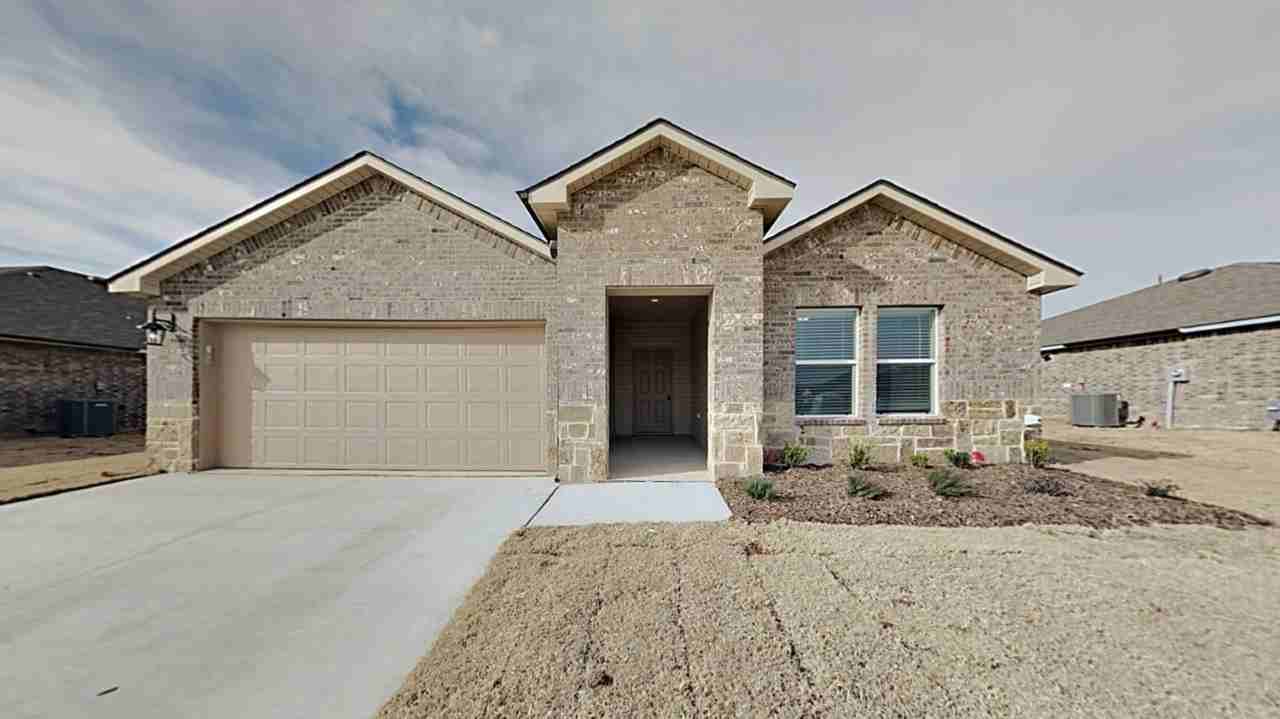 2513 Billie Ln - Photo 2 of 18