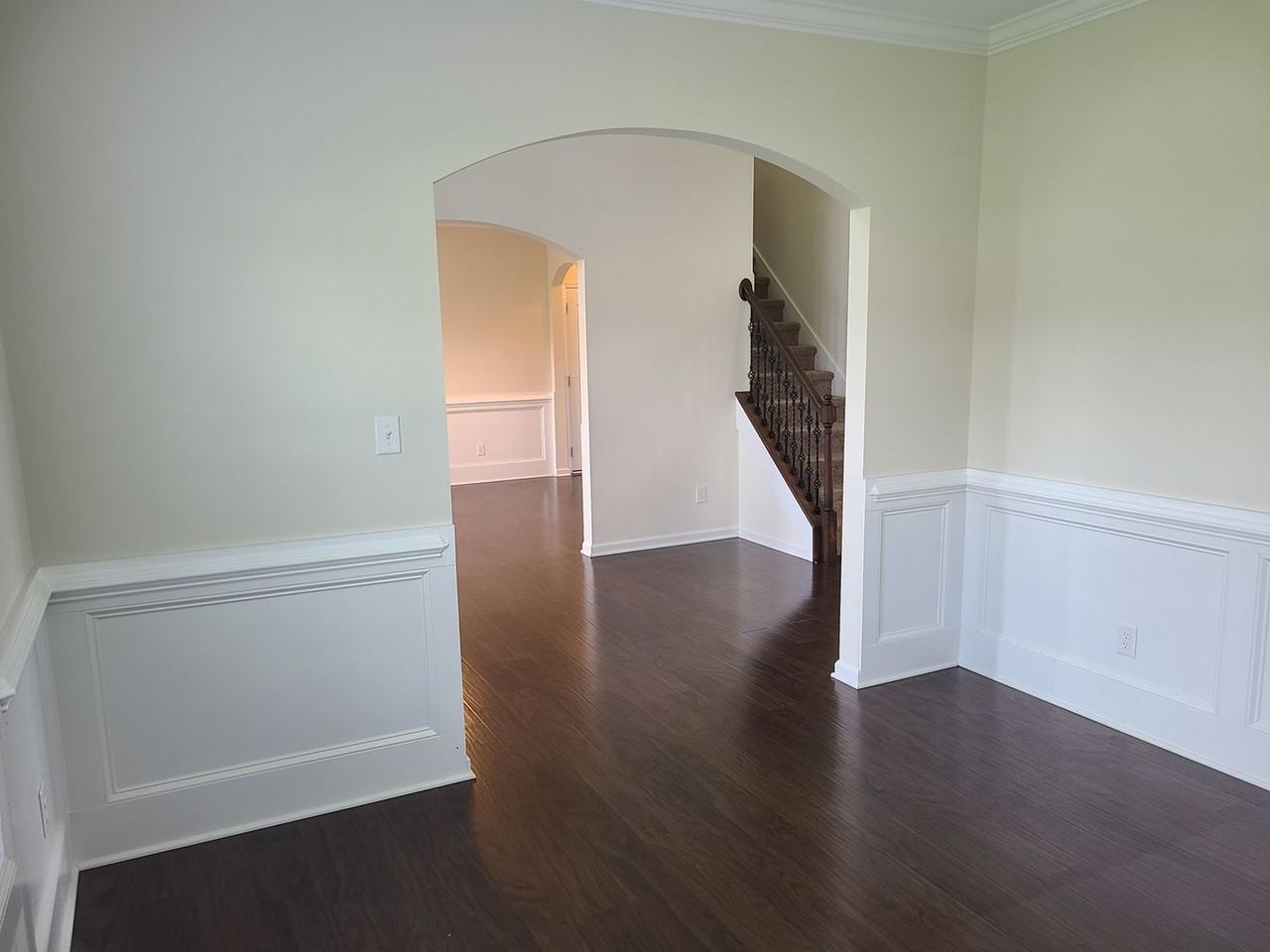 110 Regatta Way - Photo 5 of 33
