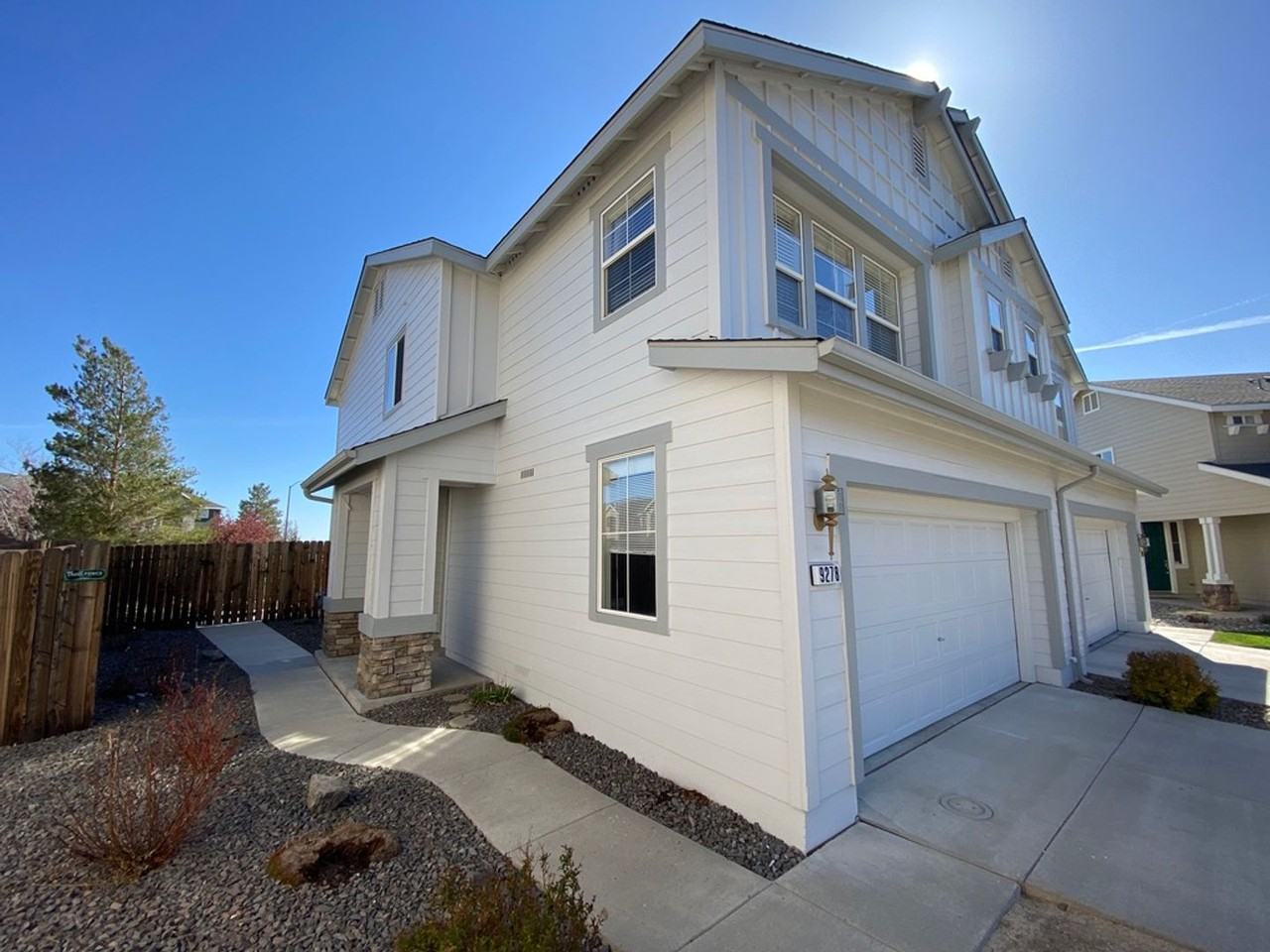 9278 Lone Wolf Cir - Photo 2 of 26