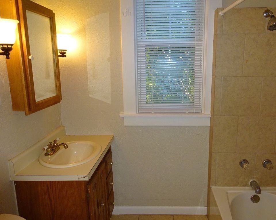 2619 Brady St - Photo 3 of 11