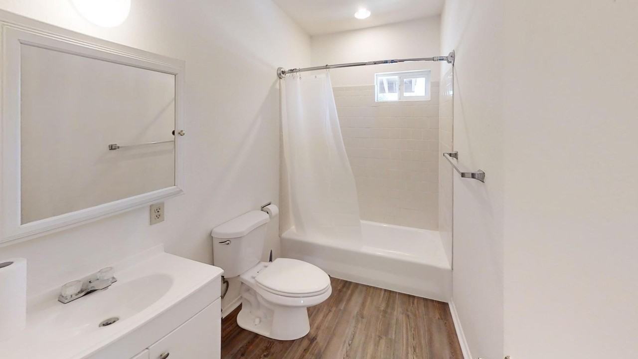 523 S Hargrave St - Photo 2 of 13