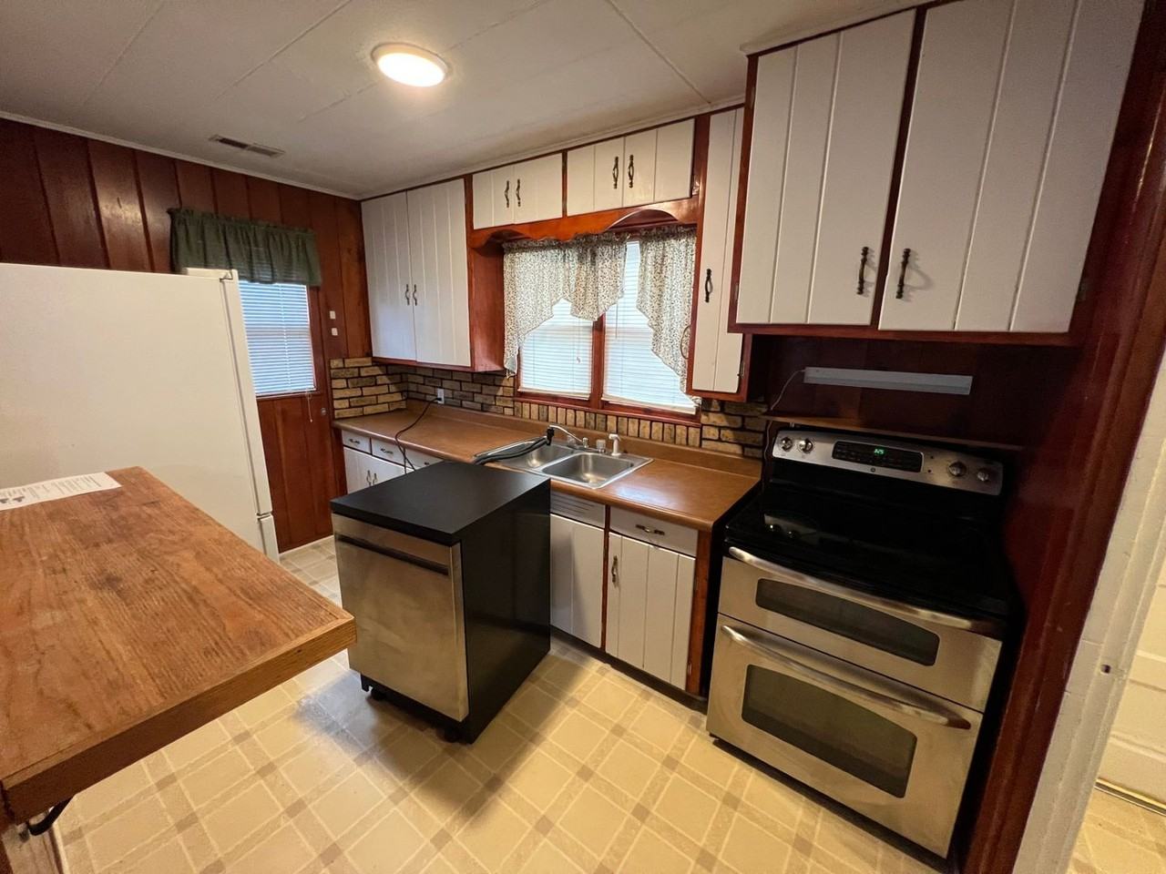 1016 E Roosevelt Ave - Photo 6 of 50