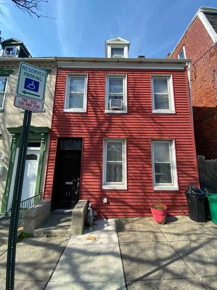 43 W Farnum St - Photo 2 of 19