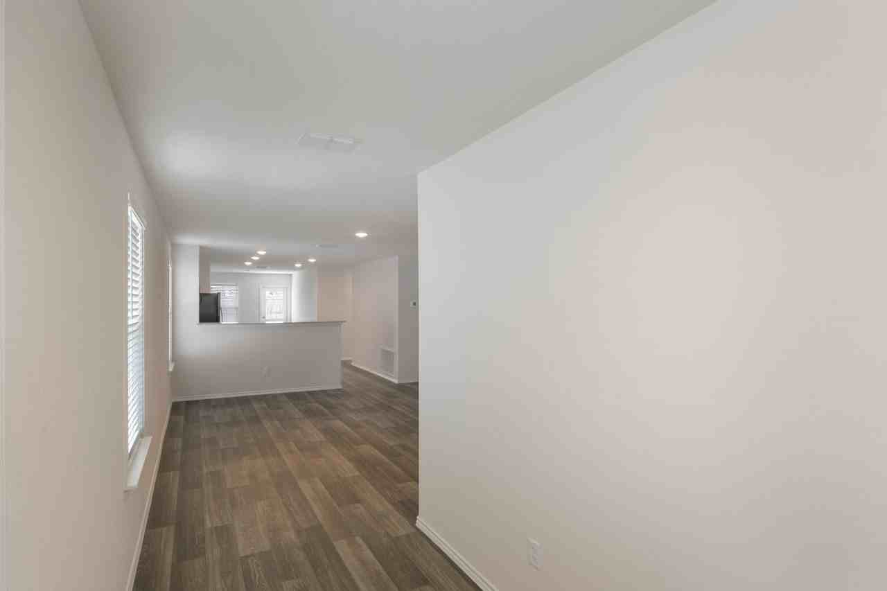 6319 Antares - Photo 2 of 26