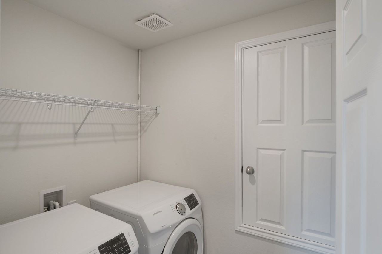 6319 Antares - Photo 3 of 26