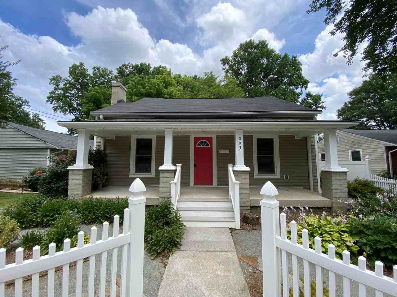 203 Shawnee St - Photo 2 of 28