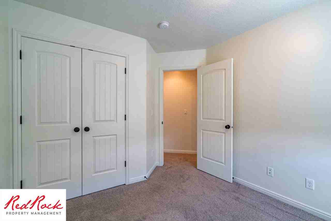2801 E 450 N #314 - Photo 2 of 50