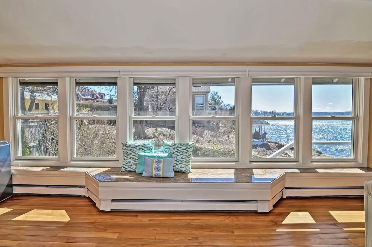 660 Washington St - Photo 3 of 34