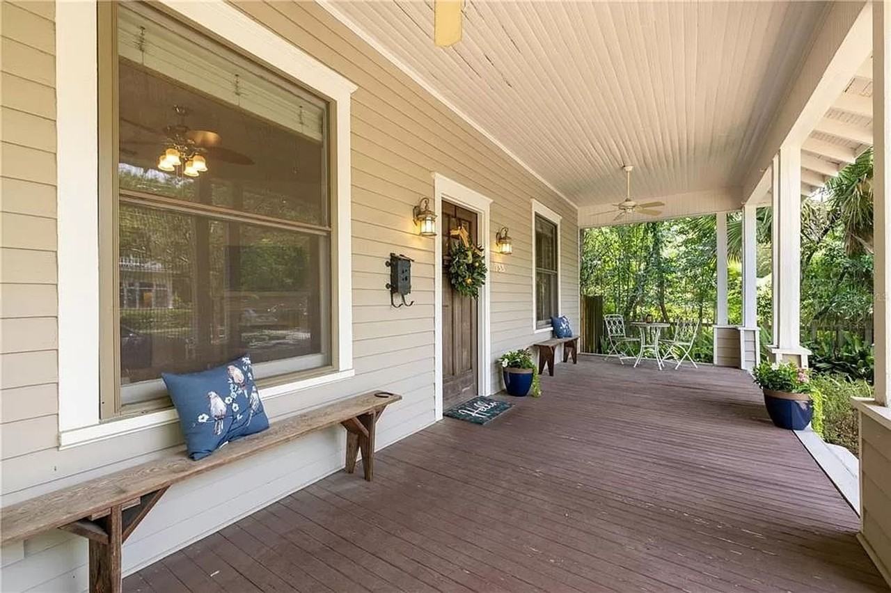 733 Ne 2nd St - Photo 4 of 35