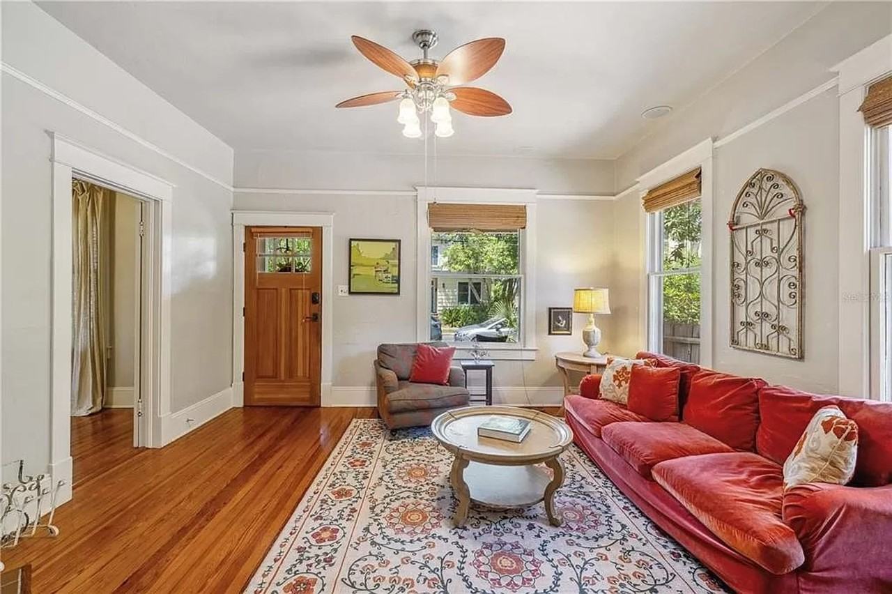 733 Ne 2nd St - Photo 7 of 35