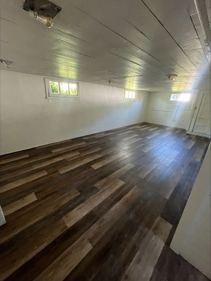 715 H St - Photo 3 of 18