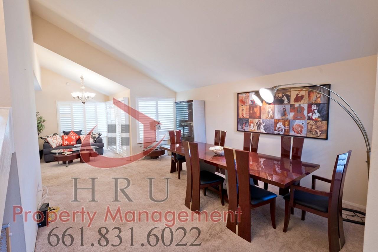 4190 Pinewood Lake Dr - Photo 3 of 27