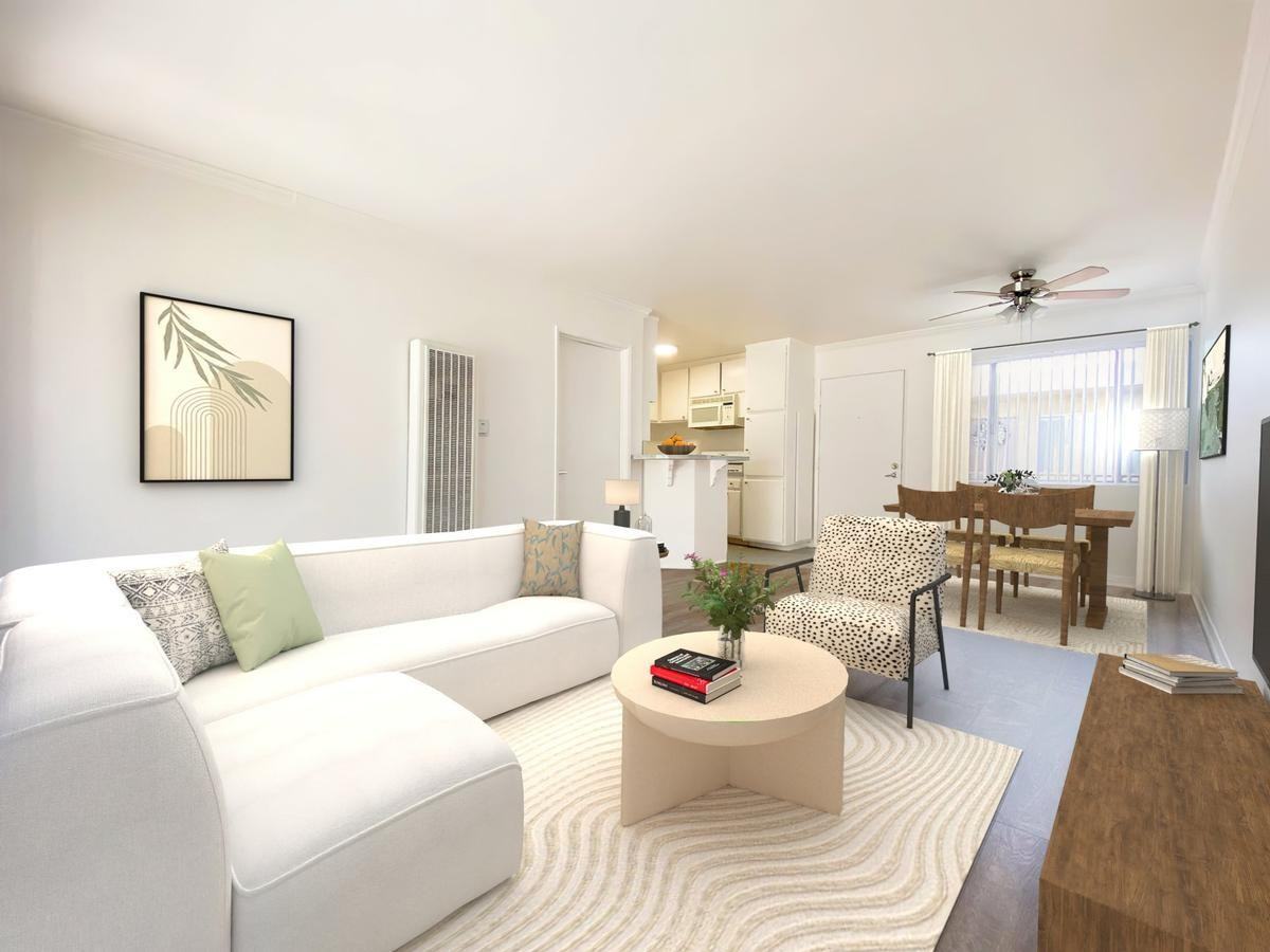 15010 Burbank Blvd - Photo 4 of 11