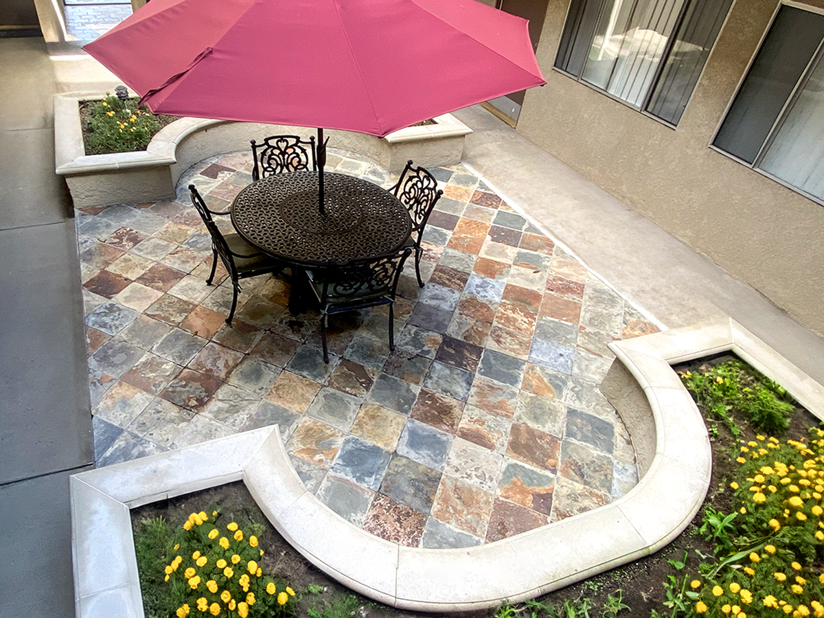 15010 Burbank Blvd - Photo 5 of 11