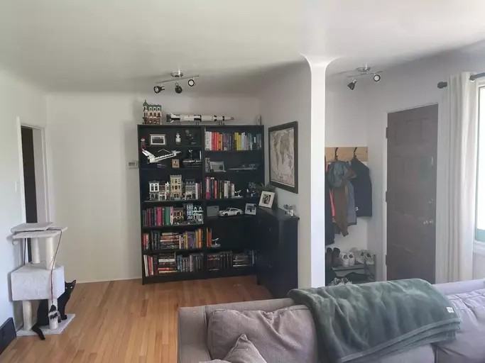 7608 83 Ave Nw - Photo 3 of 17