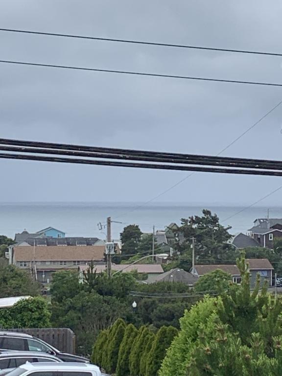 249 Nw 3rd St Apt A - Photo 3 of 20