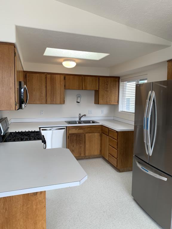 249 Nw 3rd St Apt A - Photo 6 of 20