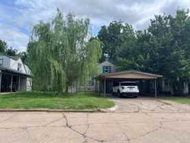 1724 Nw Ash Ave - Photo 1 of 1