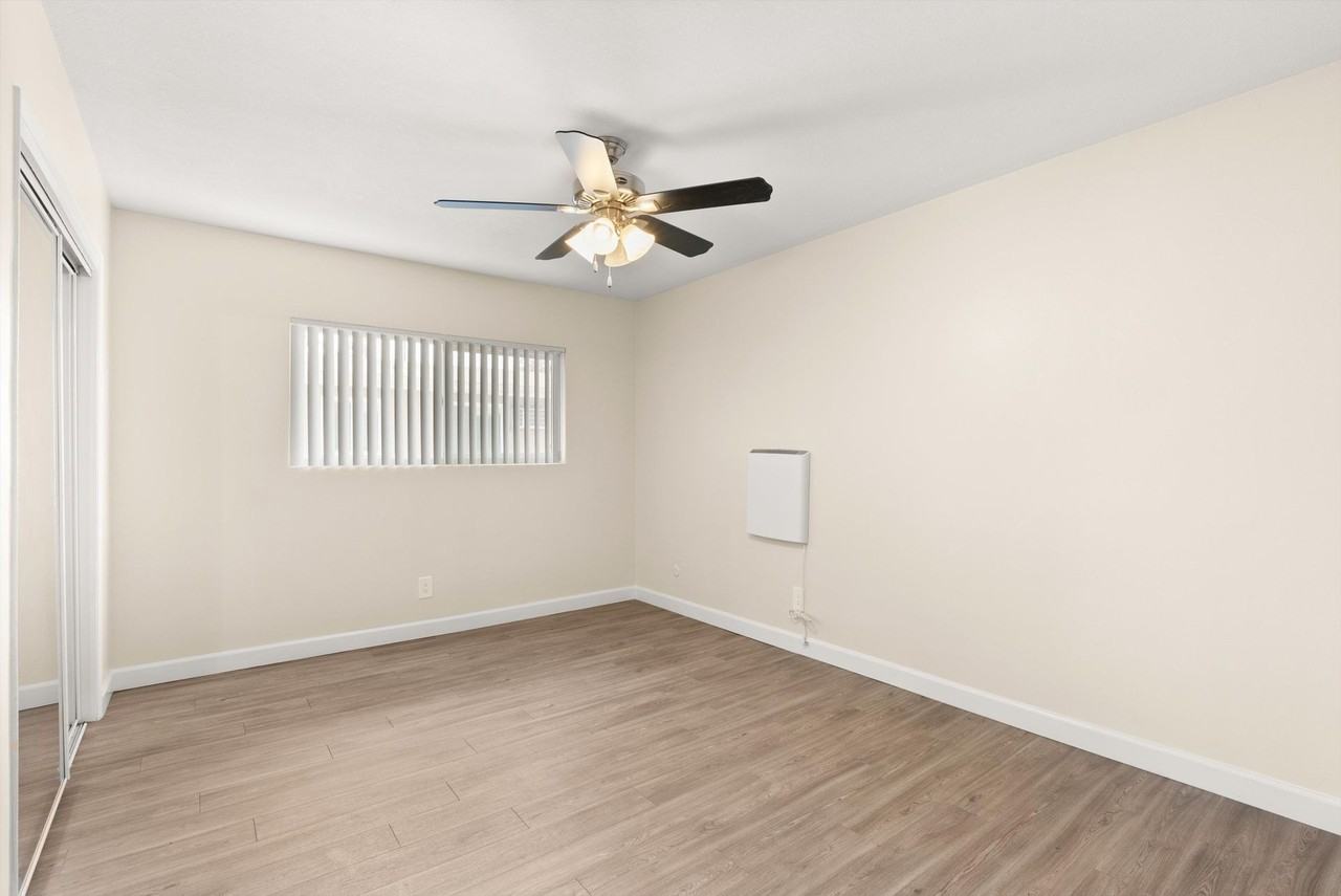 Linden Court Apartments - Photo 7 of 34