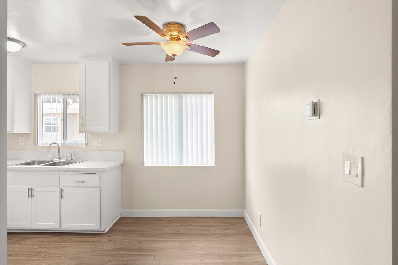 Linden Court Apartments - Photo 5 of 34