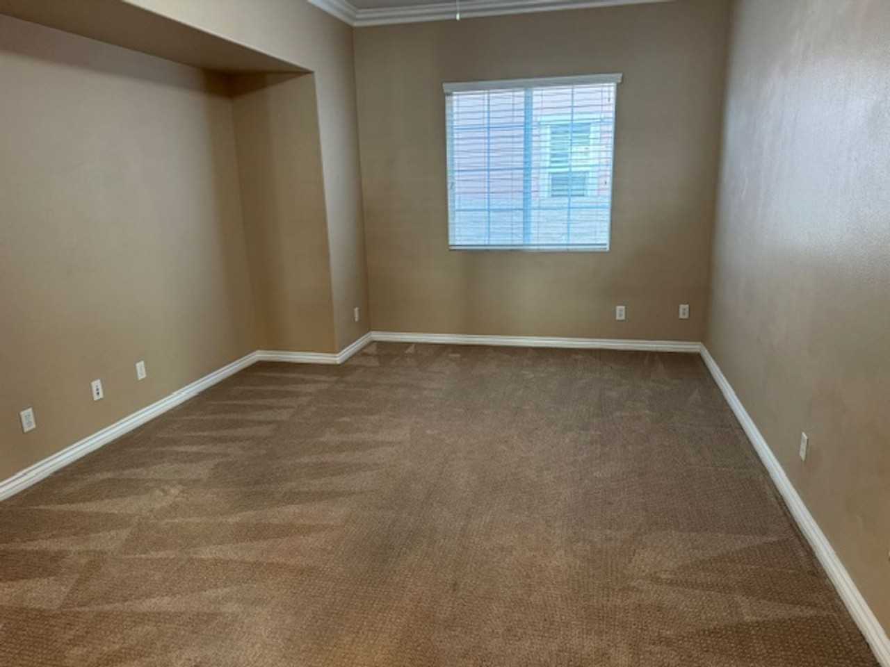 4164 Baltic St - Photo 5 of 13