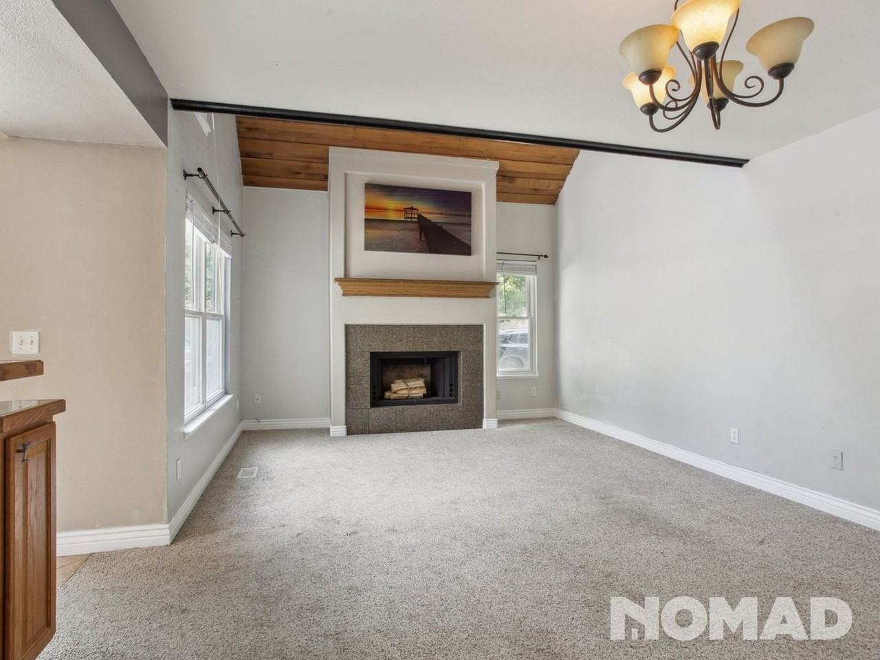 2629 S Xanadu Way - Photo 5 of 23