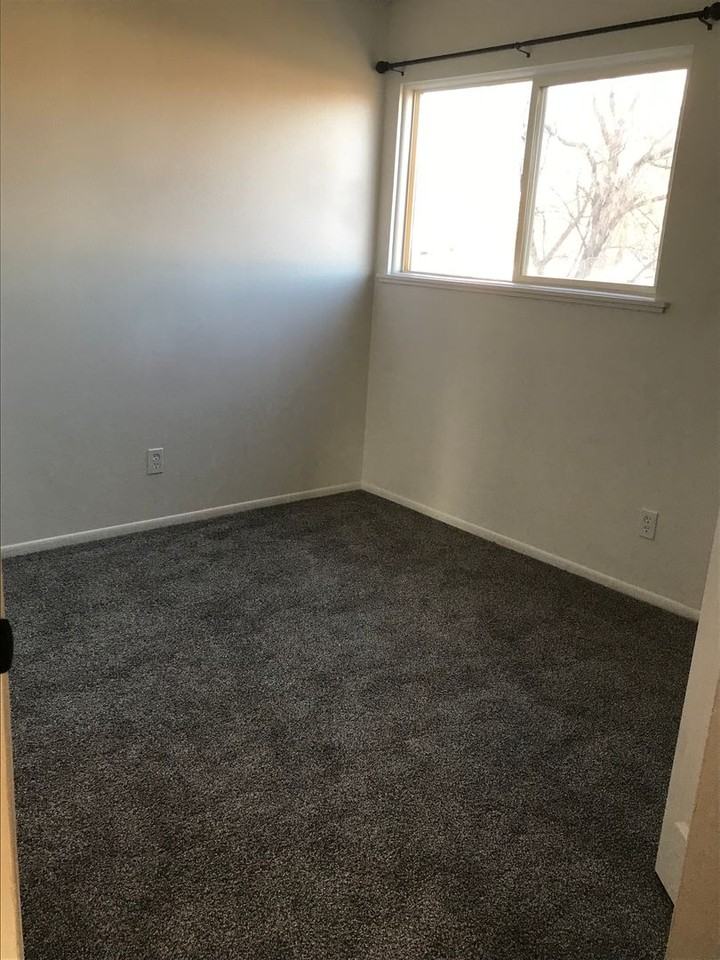 1, 2, & 3 bedroom Apartments  Call for Availabilities! - Photo 7 of 18