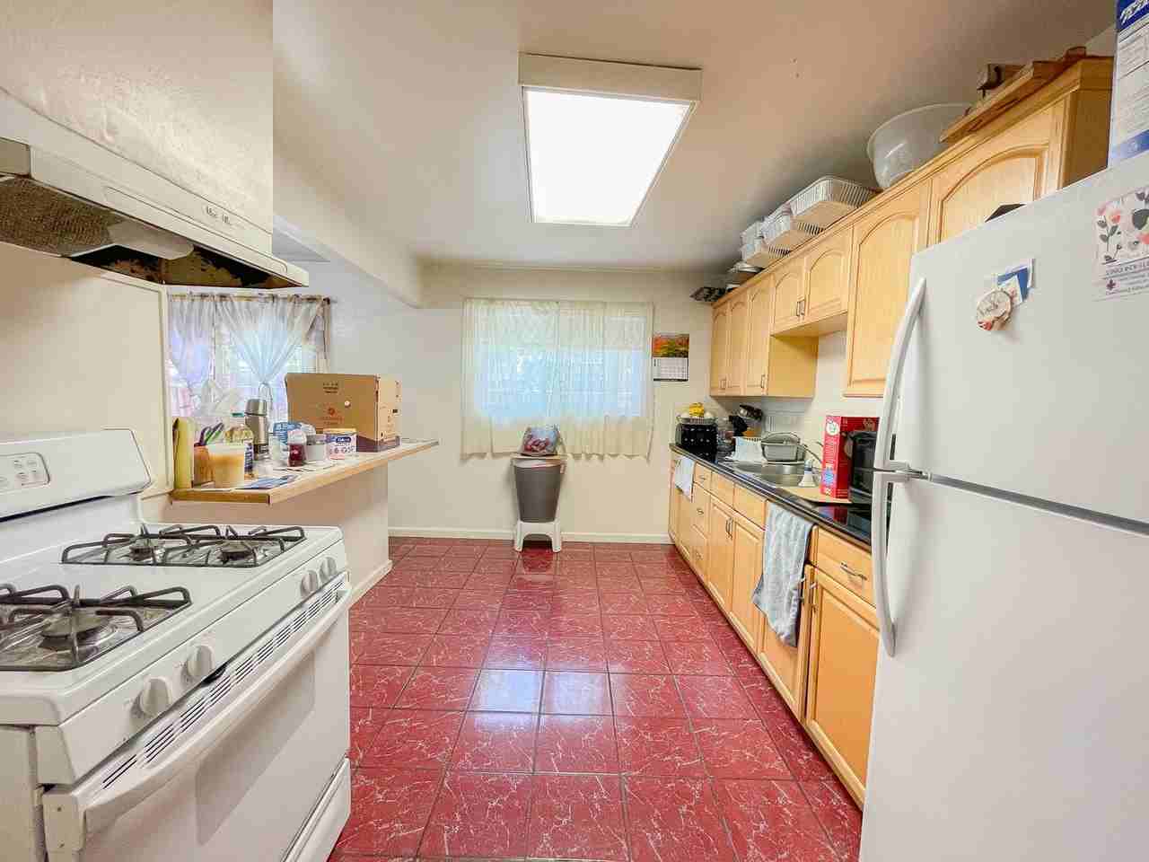 78 Geil st - Photo 3 of 11