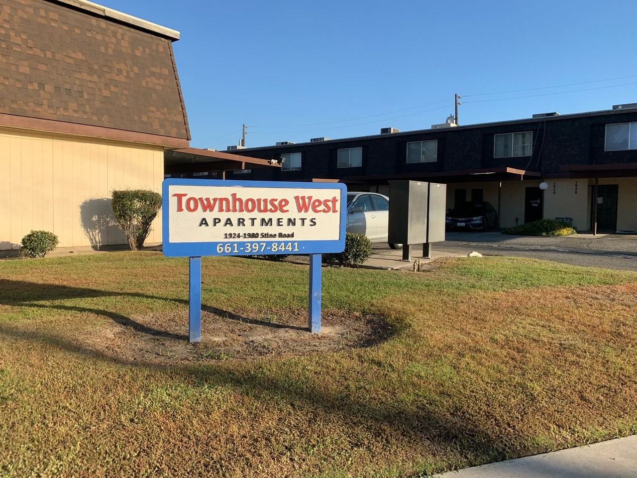 1956 Stine Rd, Bakersfield, CA 93309 2 Bedroom Apartment for Rent