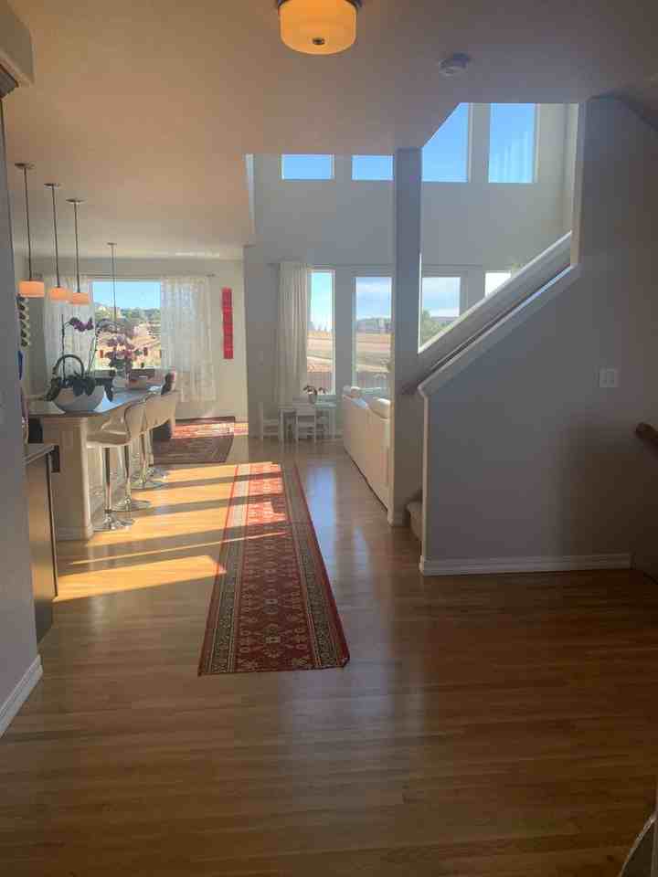 10055 Edgemont Ranch Ln - Photo 3 of 50