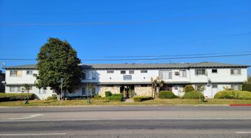 featured image of 13437 Victory Blvd