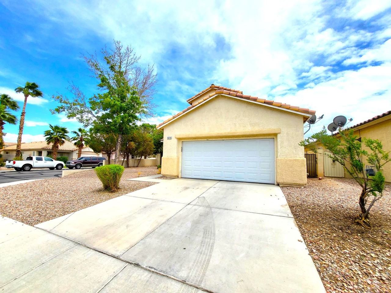 9318 Spellman Ct - Photo 2 of 39