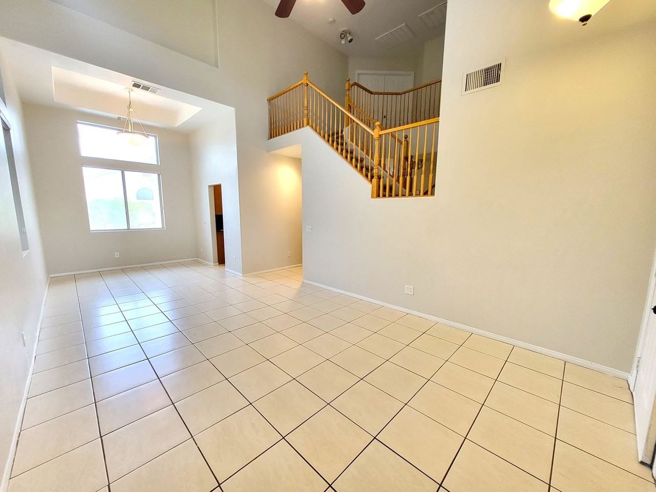 9318 Spellman Ct - Photo 4 of 39