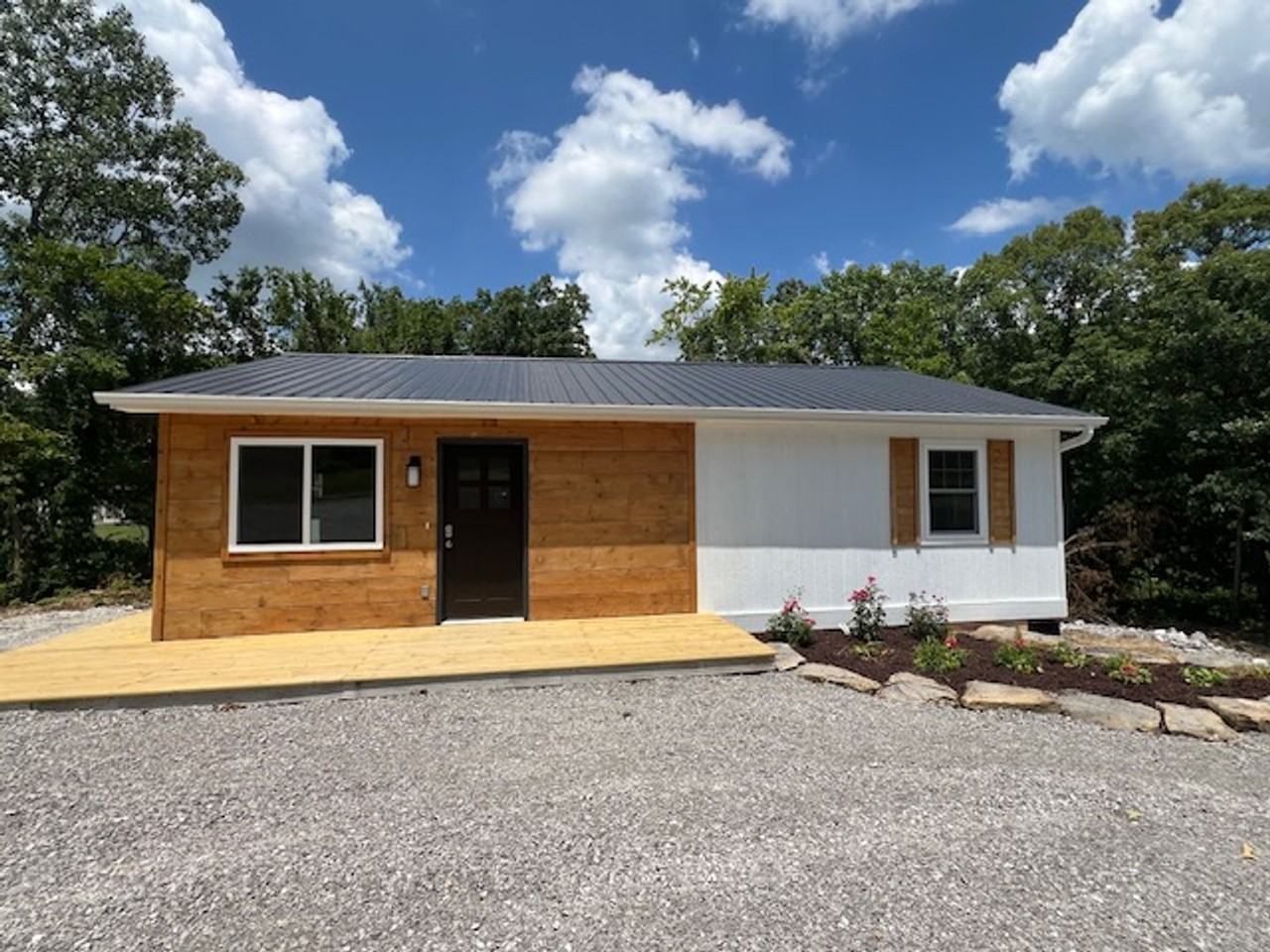 11781 N Old Highway 63 - Photo 2 of 36