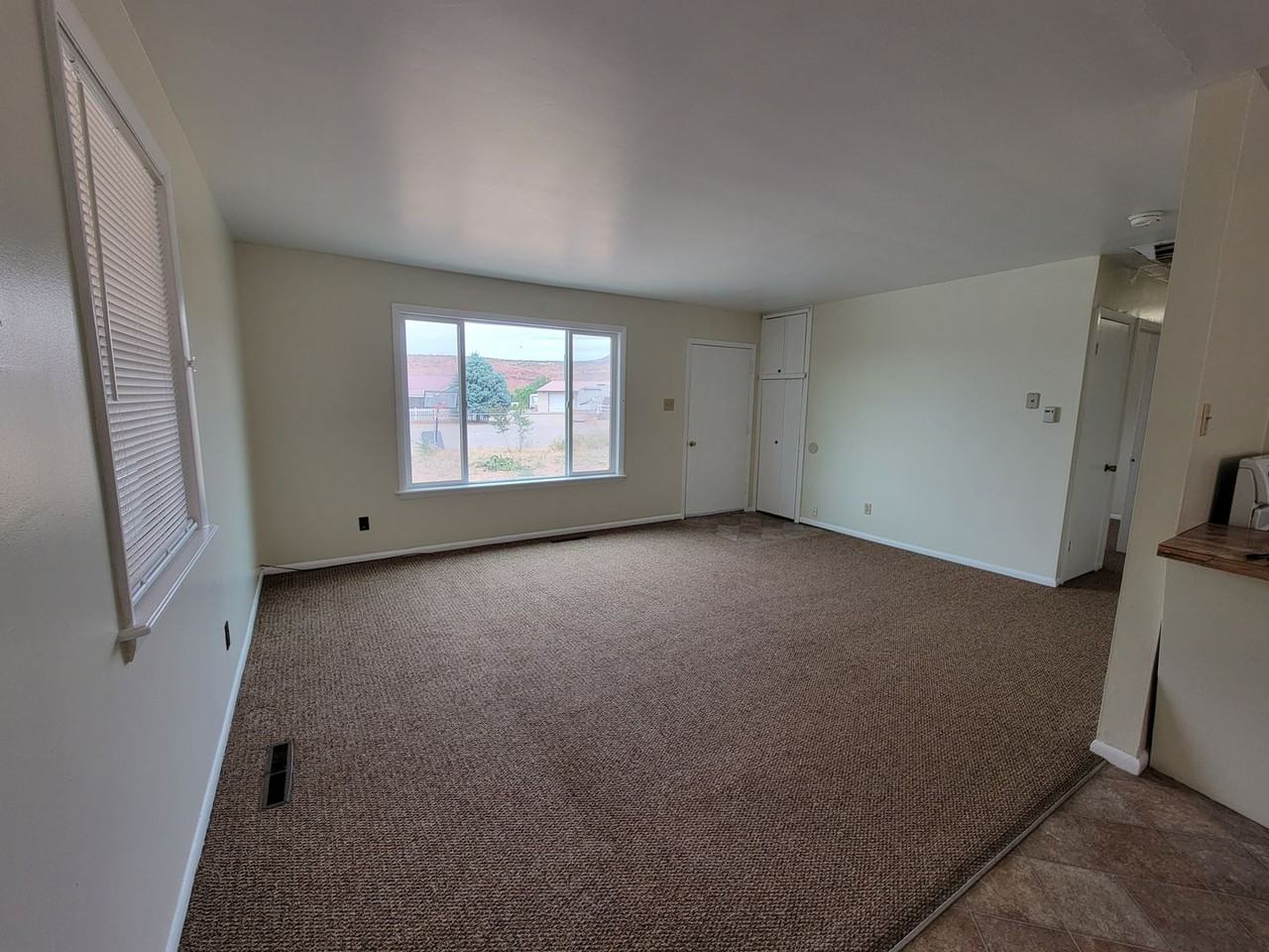 4903 Sunny Acres Cir - Photo 2 of 18