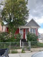 featured image of 327 N Alabama St