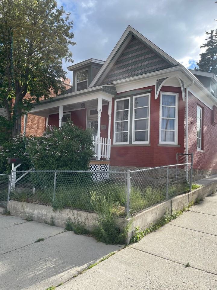 327 N Alabama St - Photo 2 of 48