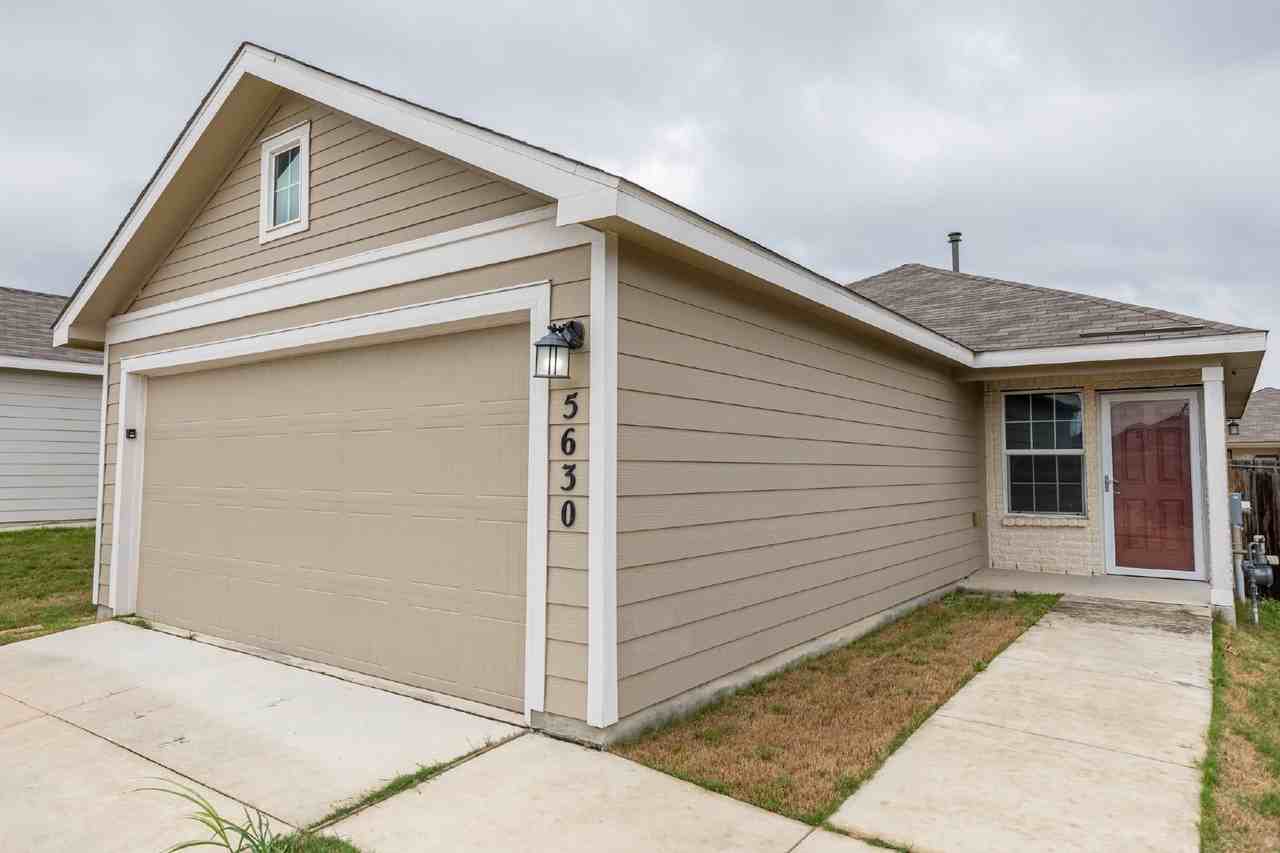 5630 Willow Breeze - Photo 3 of 32